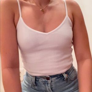 BRANDY MELVILLE TANK TOP